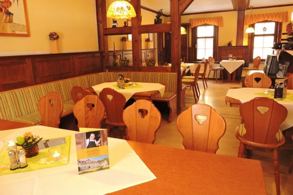 Zum Herrenhaus (Thüringen)